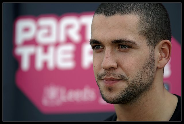 إضغط لترى الصوره كامله